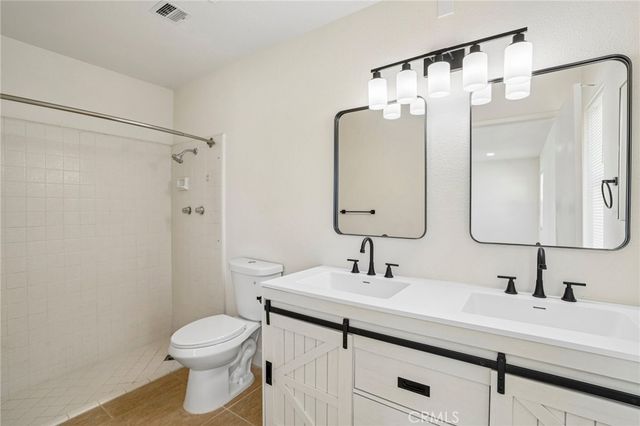 2804 E Valencia, Palm Springs, CA 92262