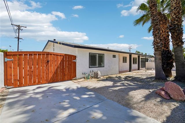 2804 E Valencia, Palm Springs, CA 92262