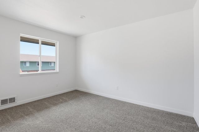 12449 E Olive Ave, Spokane Valley, WA 99216