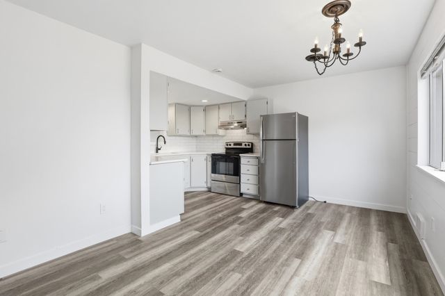 12449 E Olive Ave, Spokane Valley, WA 99216