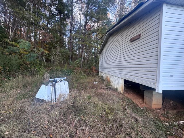 552 County Road 804, Etowah, TN 37331