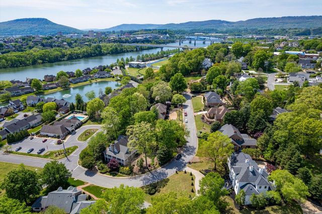1103 Centennial Drive, Chattanooga, TN 37405