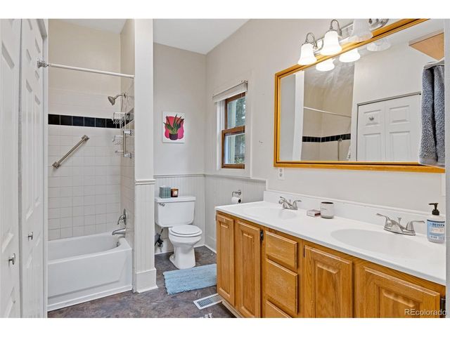 1419 Ford St, Golden, CO 80401