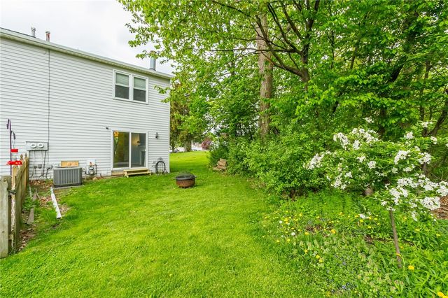 5666 Running Brook Road, Farmington, NY 14425