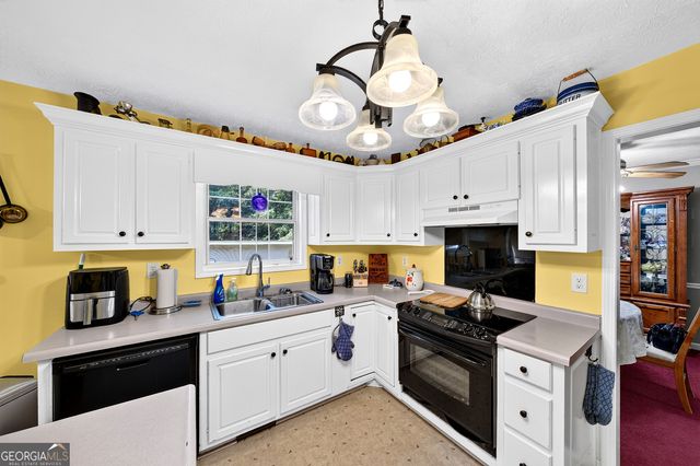 3419 Otter Drive, Gainesville, GA 30507