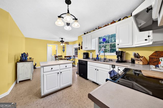 3419 Otter Drive, Gainesville, GA 30507