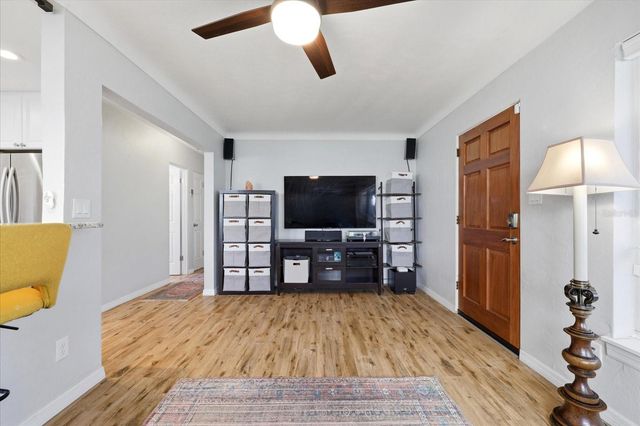 3021 10TH STREET N, St Petersburg, FL 33704