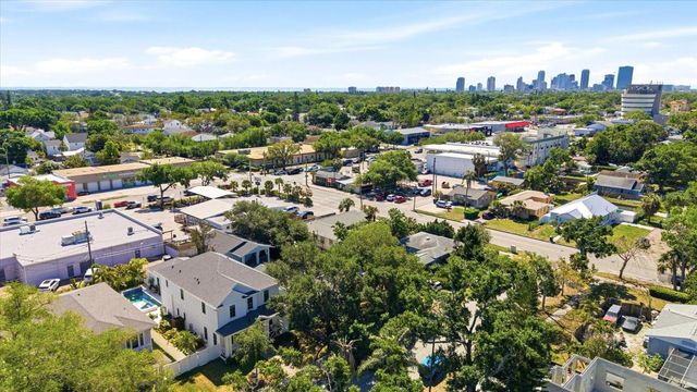 3021 10TH STREET N, St Petersburg, FL 33704