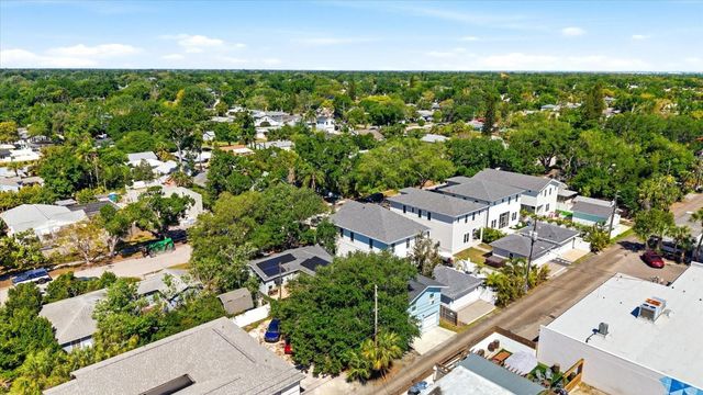 3021 10TH STREET N, St Petersburg, FL 33704