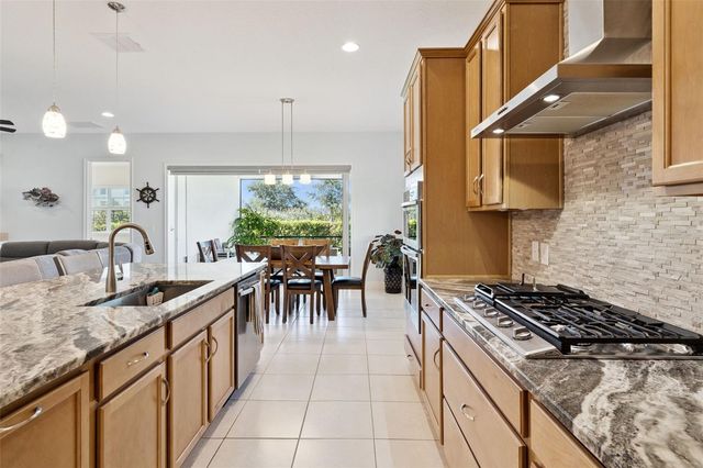 2632 MEADOWEDGE LOOP, St Cloud, FL 34772