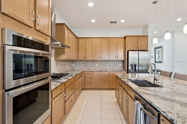 2632 MEADOWEDGE LOOP, St Cloud, FL 34772