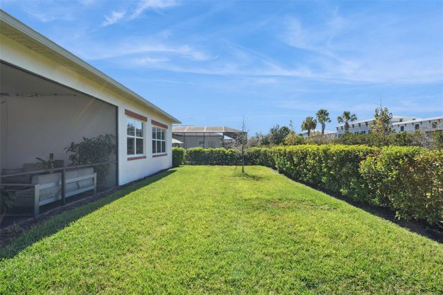 2632 MEADOWEDGE LOOP, St Cloud, FL 34772