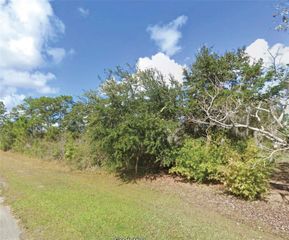 10 CAMELLIA DRIVE, Indian Lake Estates, FL 33855