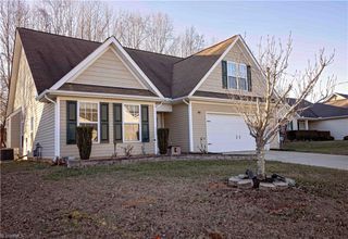 512 Walnut Crossing Drive, Whitsett, NC 27377