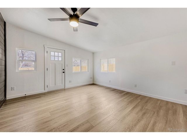 598 Emery Rd, Northglenn, CO 80233