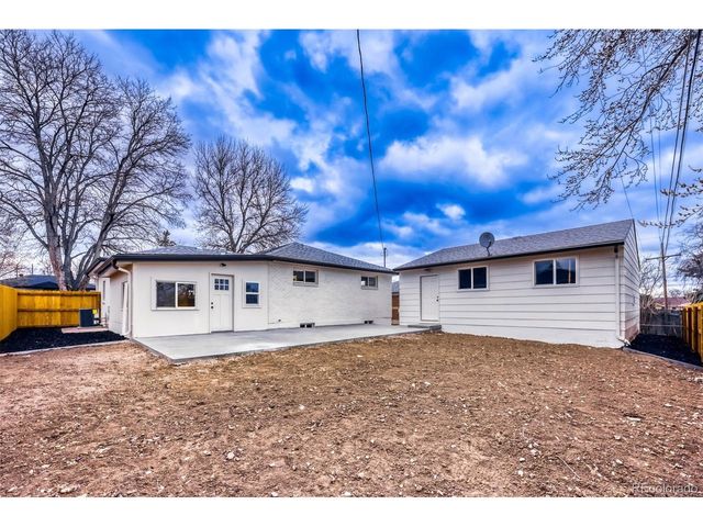 598 Emery Rd, Northglenn, CO 80233