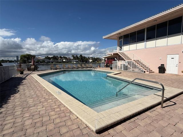 3161 S Ocean Drive 901, Hallandale Beach, FL 33009
