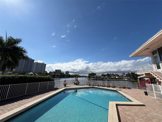 3161 S Ocean Drive 901, Hallandale Beach, FL 33009