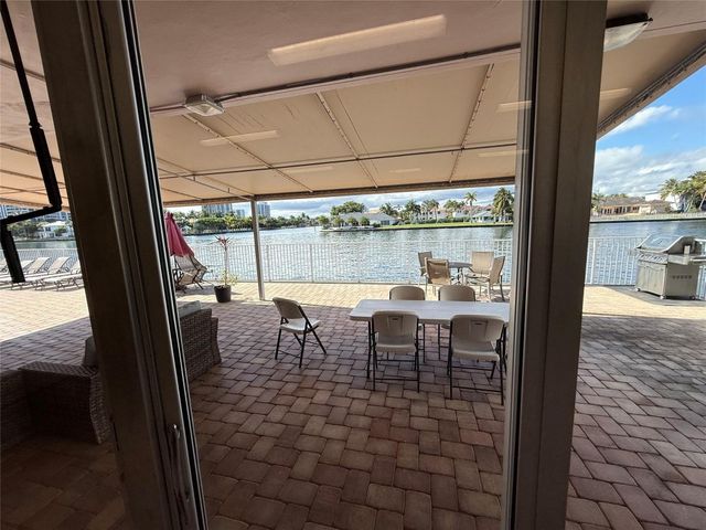 3161 S Ocean Drive 901, Hallandale Beach, FL 33009