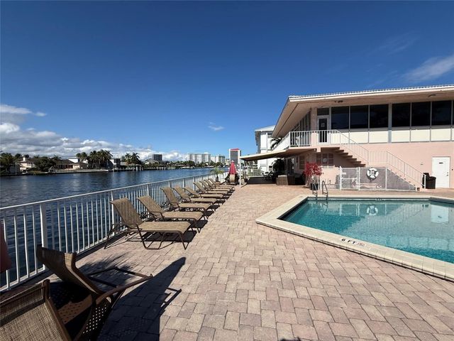 3161 S Ocean Drive 901, Hallandale Beach, FL 33009