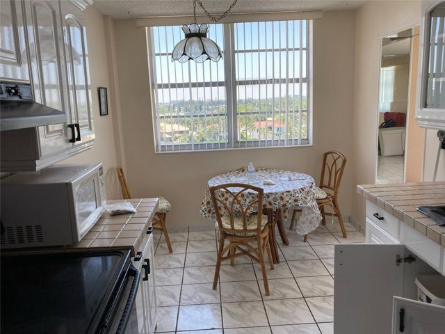 3161 S Ocean Drive 901, Hallandale Beach, FL 33009