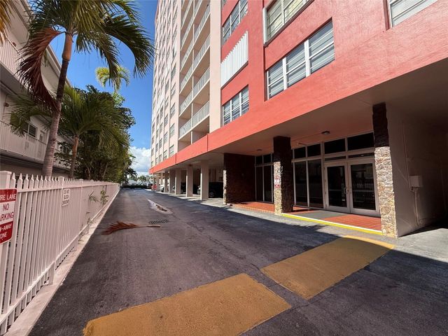 3161 S Ocean Drive 901, Hallandale Beach, FL 33009