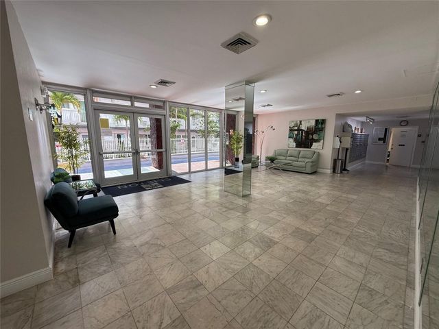 3161 S Ocean Drive 901, Hallandale Beach, FL 33009