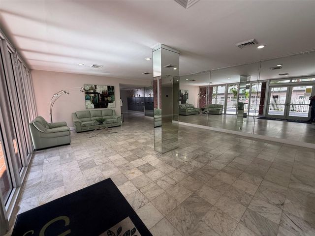 3161 S Ocean Drive 901, Hallandale Beach, FL 33009