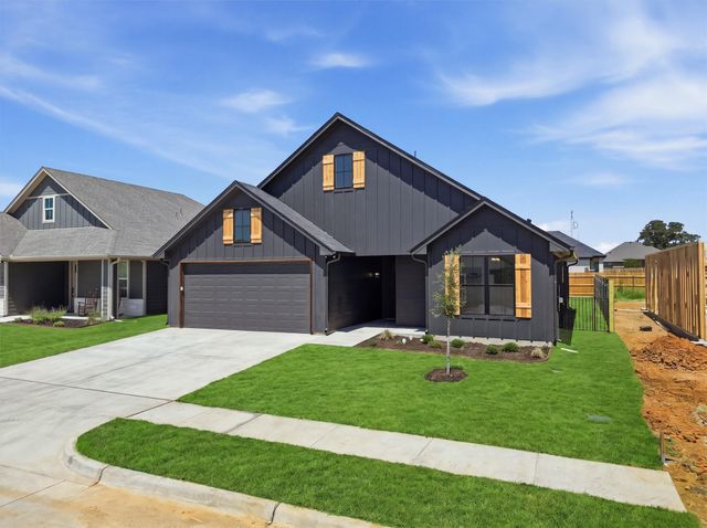940 Huckleberry Lane, Tolar, TX 76476