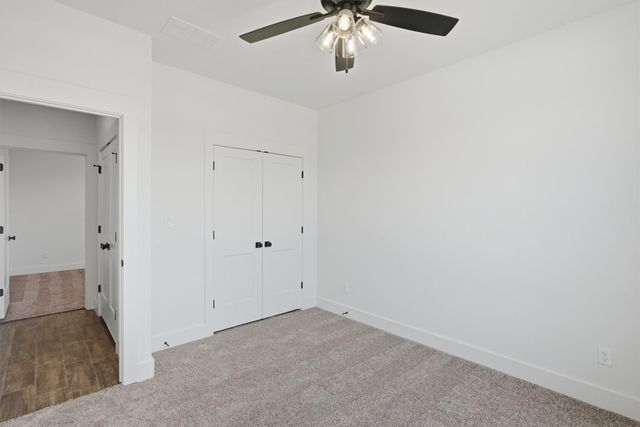 940 Huckleberry Lane, Tolar, TX 76476