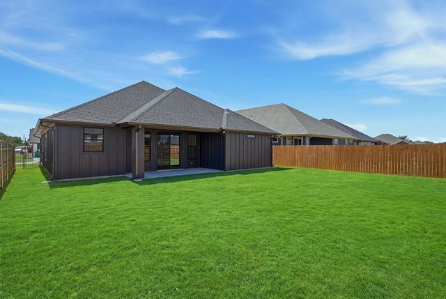 940 Huckleberry Lane, Tolar, TX 76476