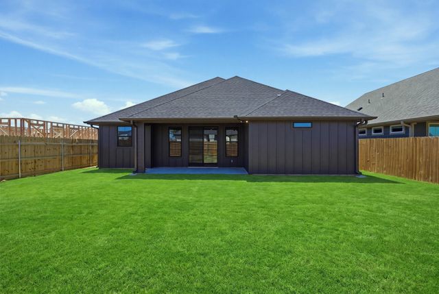 940 Huckleberry Lane, Tolar, TX 76476