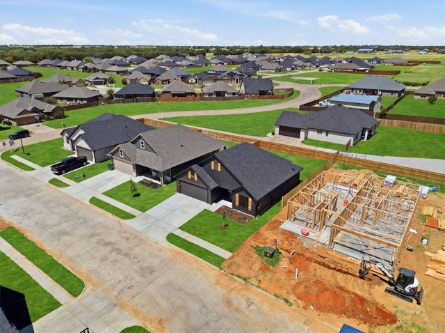 940 Huckleberry Lane, Tolar, TX 76476