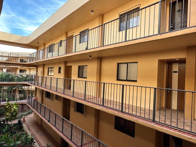 8420 SW 133rd Ave Rd 317, Miami, FL 33183
