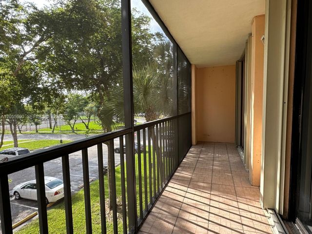 8420 SW 133rd Ave Rd 317, Miami, FL 33183