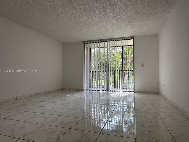 8420 SW 133rd Ave Rd 317, Miami, FL 33183