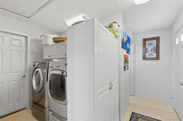 140 Oak Street, Medford, NY 11763