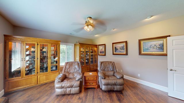 299 Boxwood Lane, Dayton, TN 37321