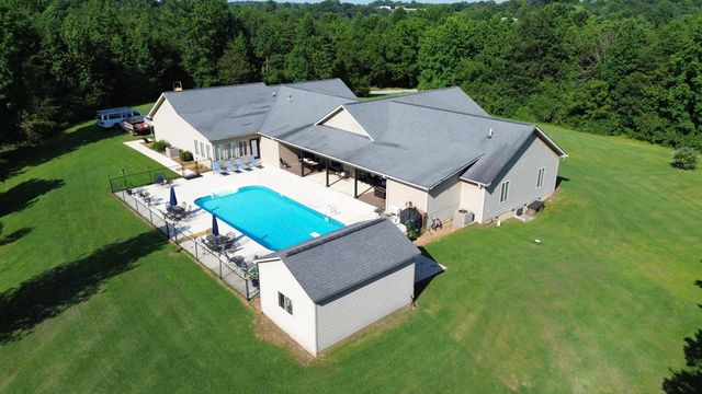 299 Boxwood Lane, Dayton, TN 37321