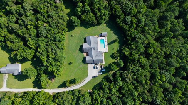 299 Boxwood Lane, Dayton, TN 37321