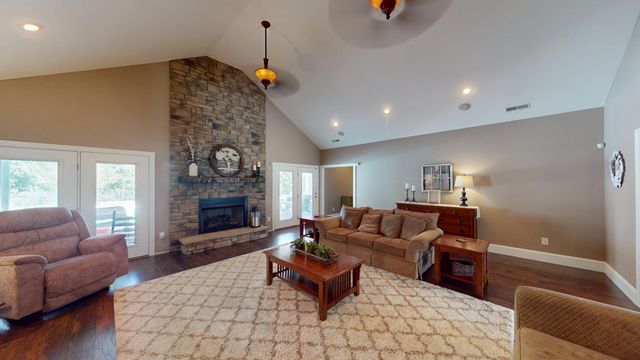 299 Boxwood Lane, Dayton, TN 37321