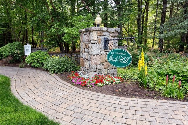 60 Tuscany Drive 60, Franklin, MA 02038