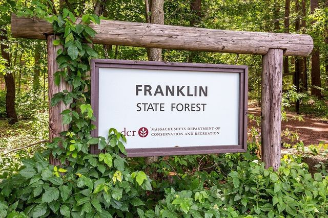 60 Tuscany Drive 60, Franklin, MA 02038