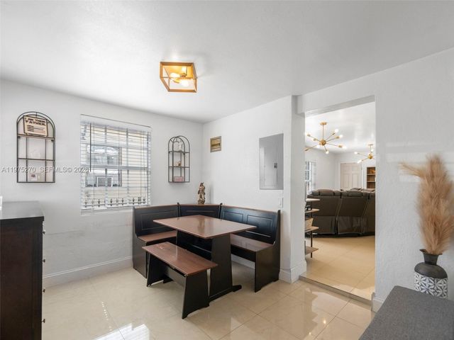 3151 NW 59th St, Miami, FL 33142