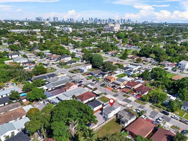 3151 NW 59th St, Miami, FL 33142