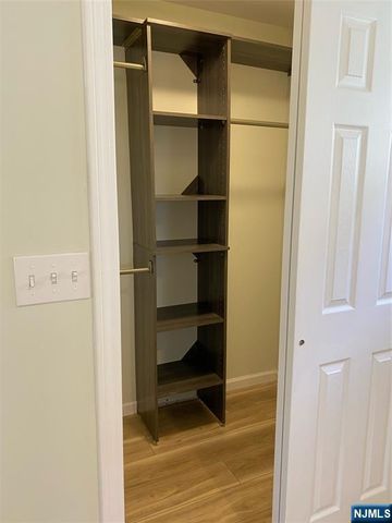 229 Livingston, Lyndhurst, NJ 07071