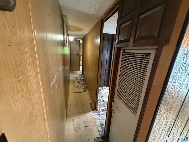 31 Rivermead Boulevard, East Hartford, CT 06118