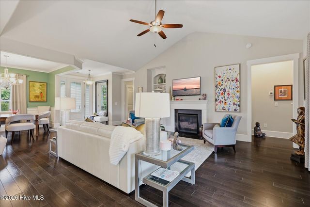 8155 Garden Pointe Drive NE, Leland, NC 28451