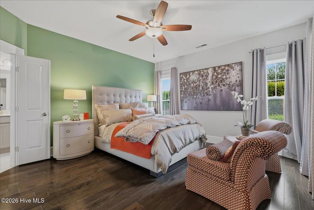 8155 Garden Pointe Drive NE, Leland, NC 28451