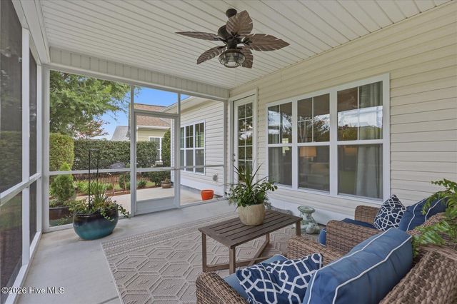 8155 Garden Pointe Drive NE, Leland, NC 28451